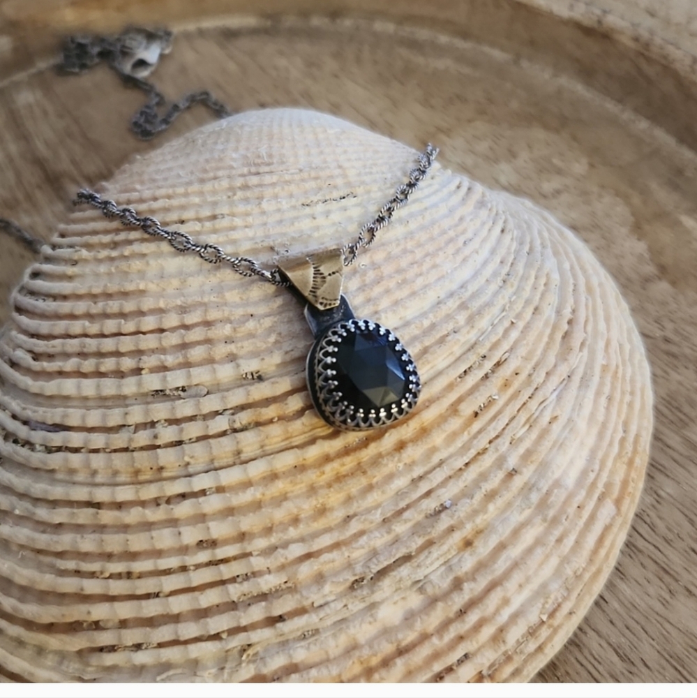 Onyx faceted S/S 925 Artisan pendant